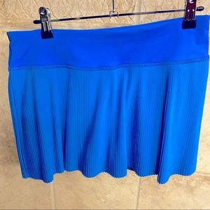 Lululemon mini pleated skirt tennis running, blue size 6